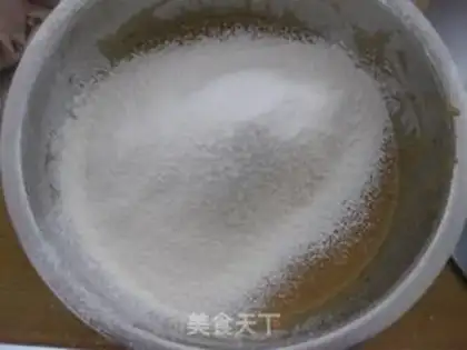 Make Red sugar, red date, twirl cake step 4