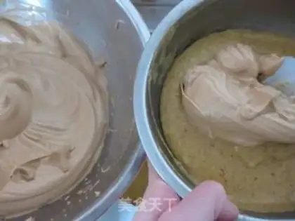 Make Red sugar, red date, twirl cake step 9