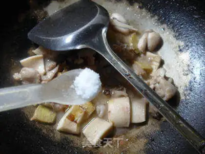 Make Squirty fish step 12