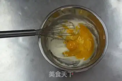 Make Handmade cake rolls step 3