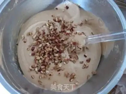 Make Red sugar, red date, twirl cake step 12