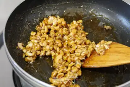 Make Caramel walnut mousse cake step 56