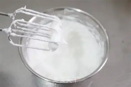 Make Xiu Chi Fung cake step 6