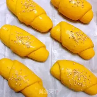 Make Pumpkin sesame bread step 7