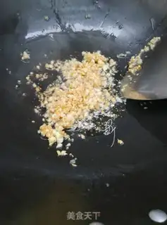 Make Garlic fans steam out the back shrimp step 3
