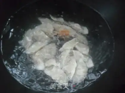 Make Tomato eggs, mini dumplings step 7