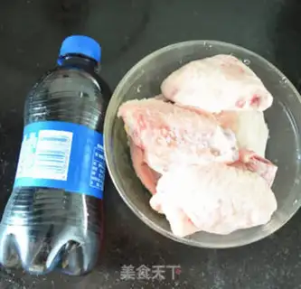 Make Coke chicken wings step 0