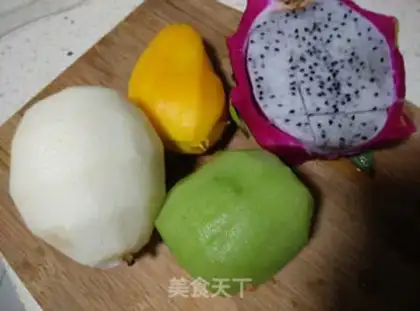 Make Fruit Cube step 1