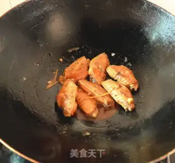 Make Coke chicken wings step 6