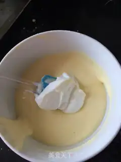 Make Sour cream cake step 5