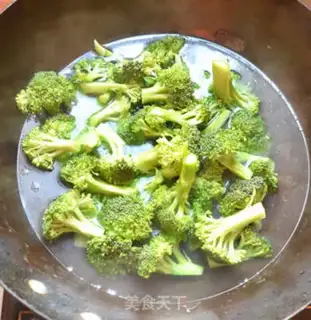 Make The broccoli step 10