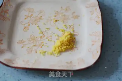 Make Heart-speech cake step 1