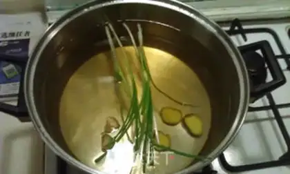 Make White chicken step 1