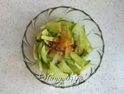 Make Crunching radish step 3