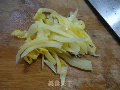 Make Sour duck celery step 1