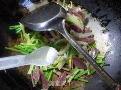 Make Sour duck celery step 5