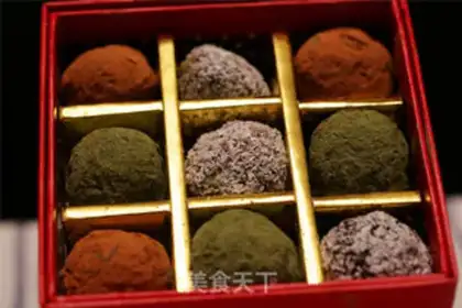 Make Chocolate truffles step 9