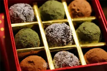 Make Chocolate truffles step 10
