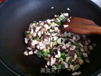 Make Mushroom sauce step 5