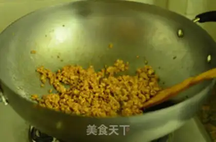 Make Puffy bean horns step 9