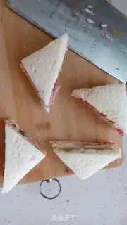 Make Fruit sandwich step 5