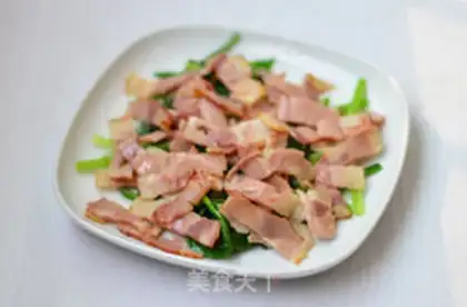 Make Spinach bacon salad step 9