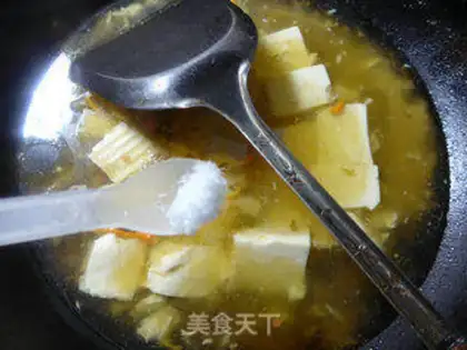 Make Weed mushrooms and tofu soup step 5