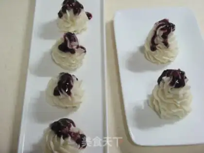 Make Blueberry Mountain step 11