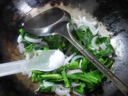 Make Onions, oil and vegetables step 6