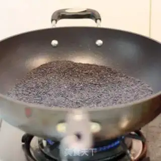 Make Black sesame peanut butter step 2