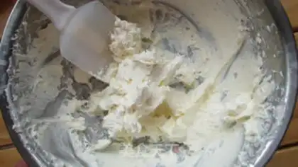 Make New York cheesecake step 8