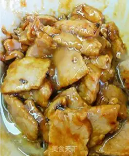 Make Pelican butter, willow tea mushrooms step 2