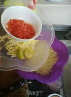 Make The winter sour potato soup step 1