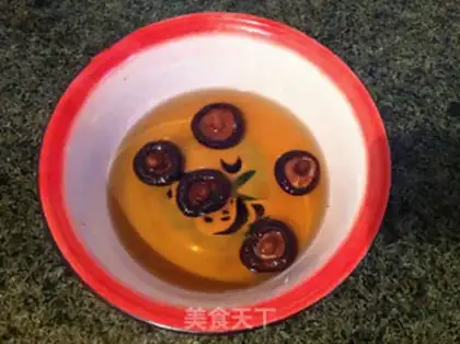 Make Maroon soup step 0