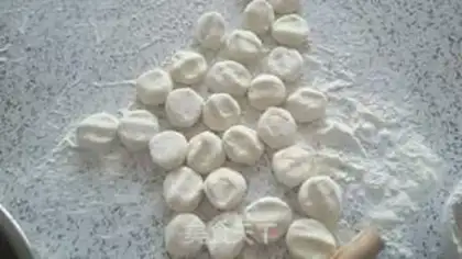 Make Beef dumpling step 3