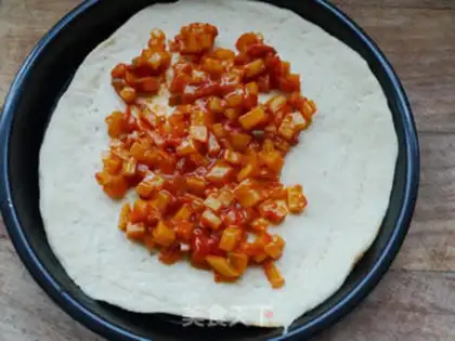 Make Potato ham and tomato pizza step 8