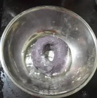 Make Black rice buns step 1