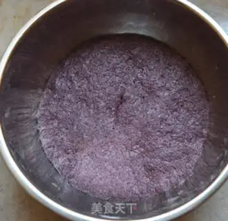 Make Black rice buns step 2