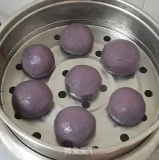 Make Black rice buns step 4