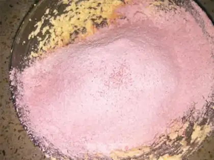Make Rose cookies step 3