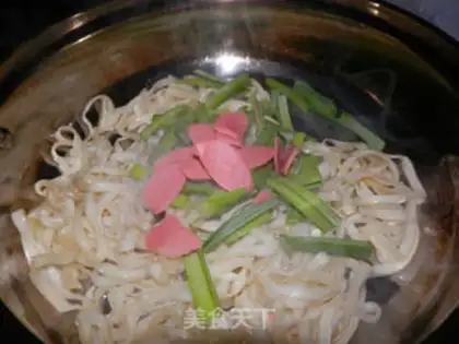 Make Three pieces of noodles step 6