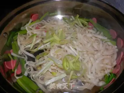 Make Three pieces of noodles step 7