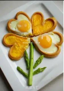 Make Creative ham sausage fried eggs step 6