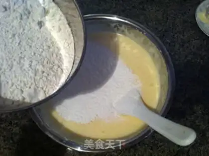 Make Black sesame whole egg cake step 4