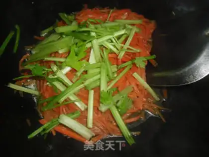 Make A thousand carrots of fried meat step 4