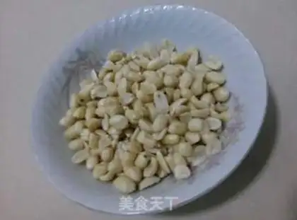 Make Spicy peanut rice step 2
