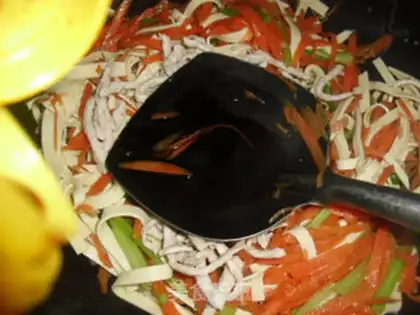 Make A thousand carrots of fried meat step 6