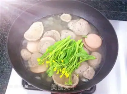 Make Beefball soup step 11