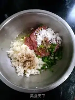 Make Gold egg dumplings step 2