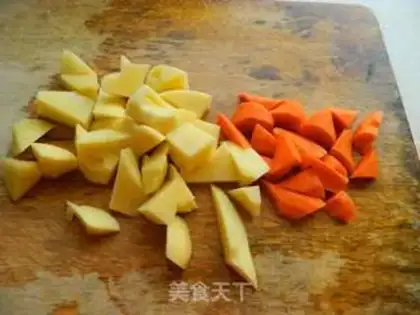 Make Curry potatoes step 0